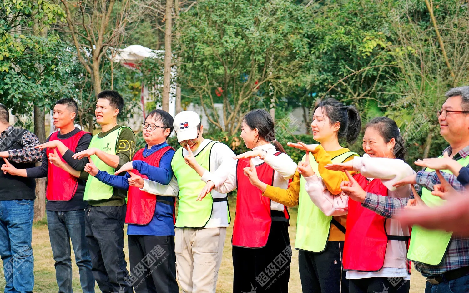 超级团建SuperTB www.tbsuper.com