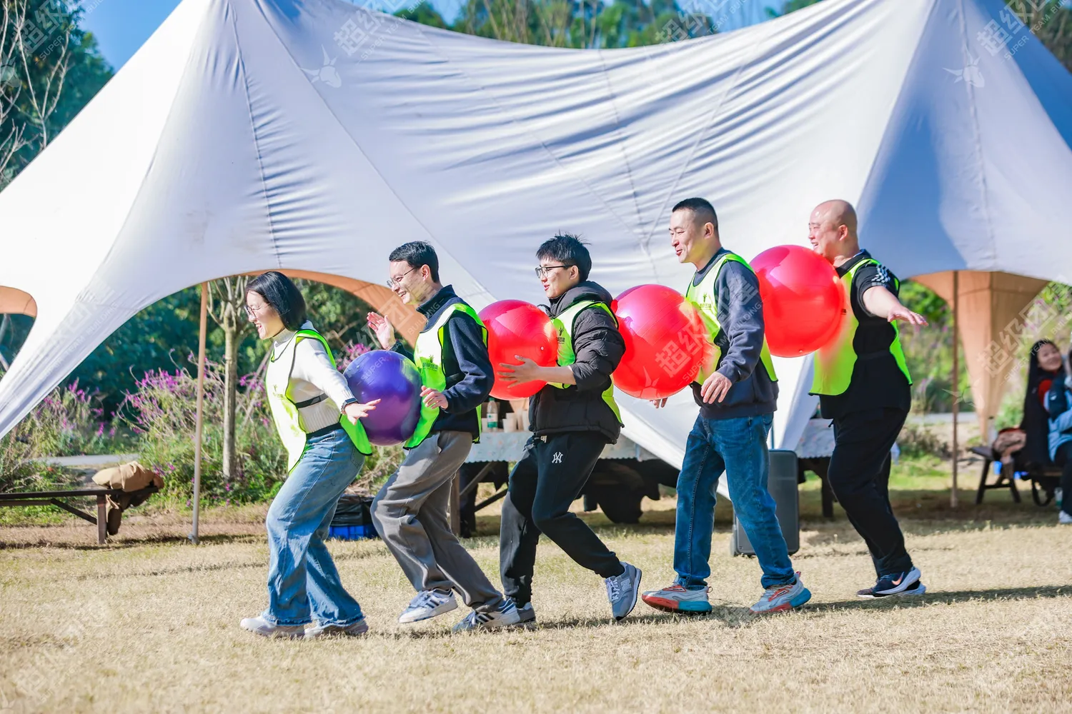 超级团建SuperTB www.tbsuper.com