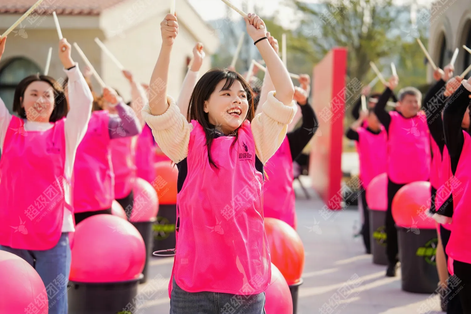 超级团建SuperTB www.tbsuper.com