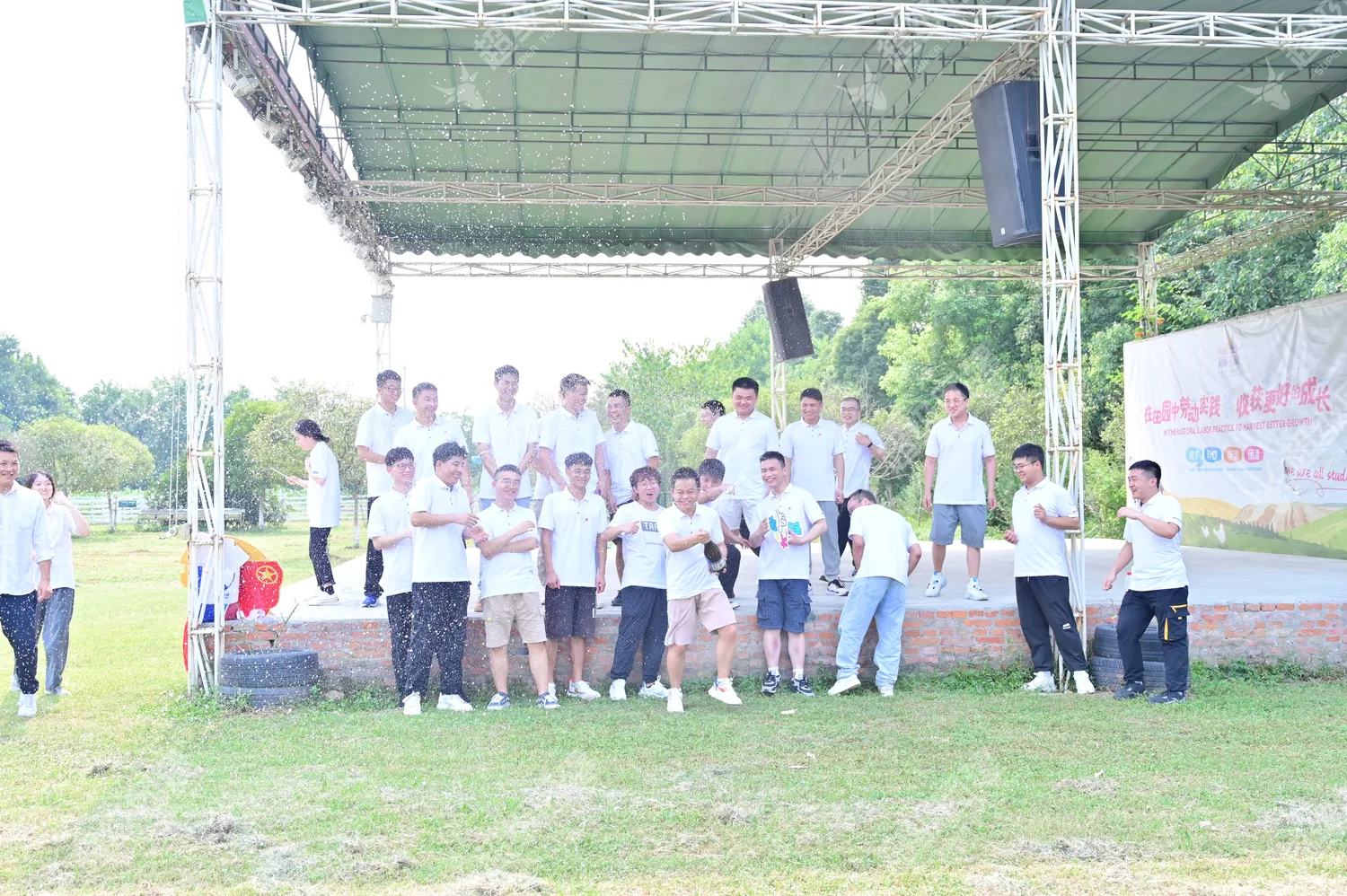 超级团建SuperTB www.tbsuper.com