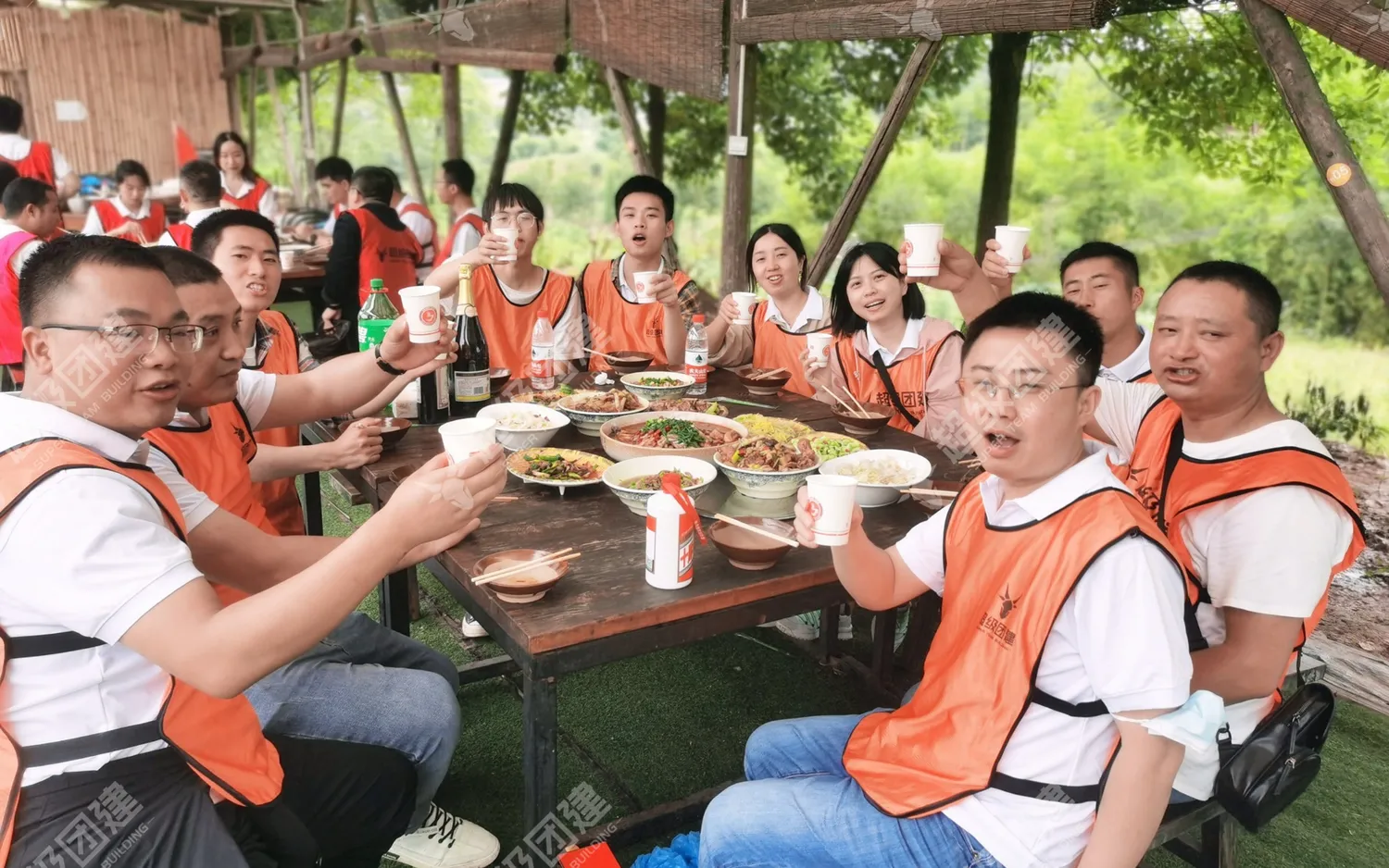 超级团建SuperTB www.tbsuper.com