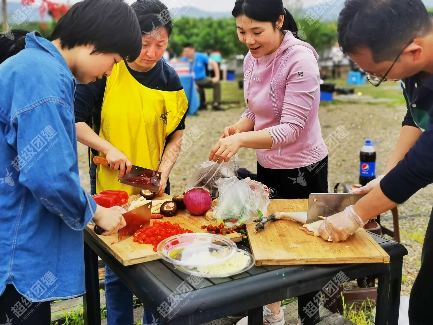 超级团建SuperTB www.tbsuper.com