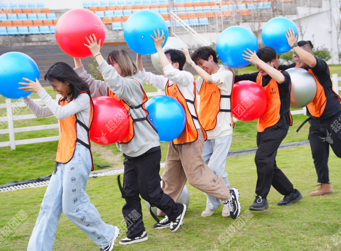 超级团建SuperTB www.tbsuper.com