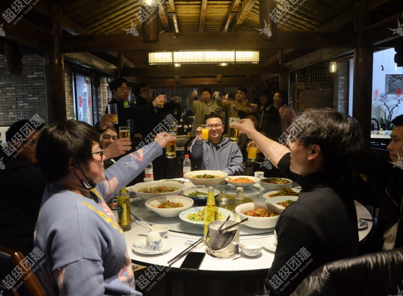 超级团建SuperTB www.tbsuper.com