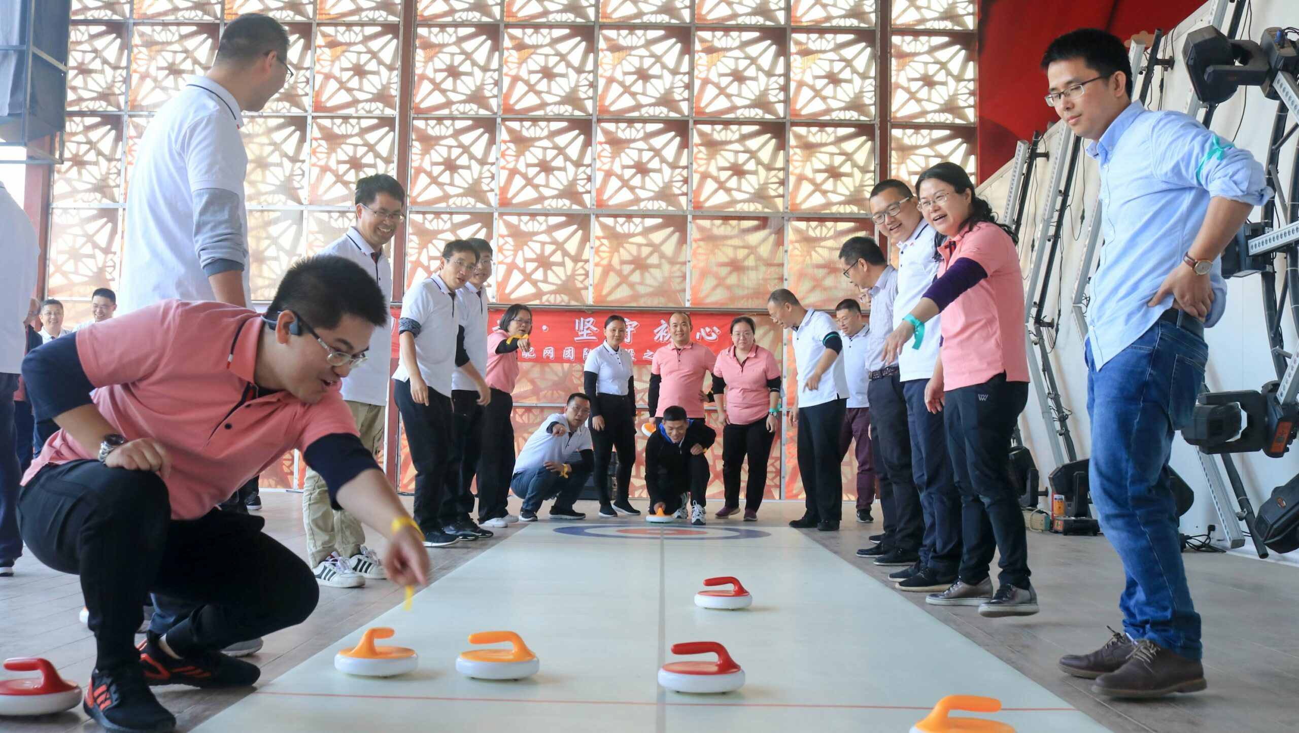 超级团建SuperTB www.tbsuper.com