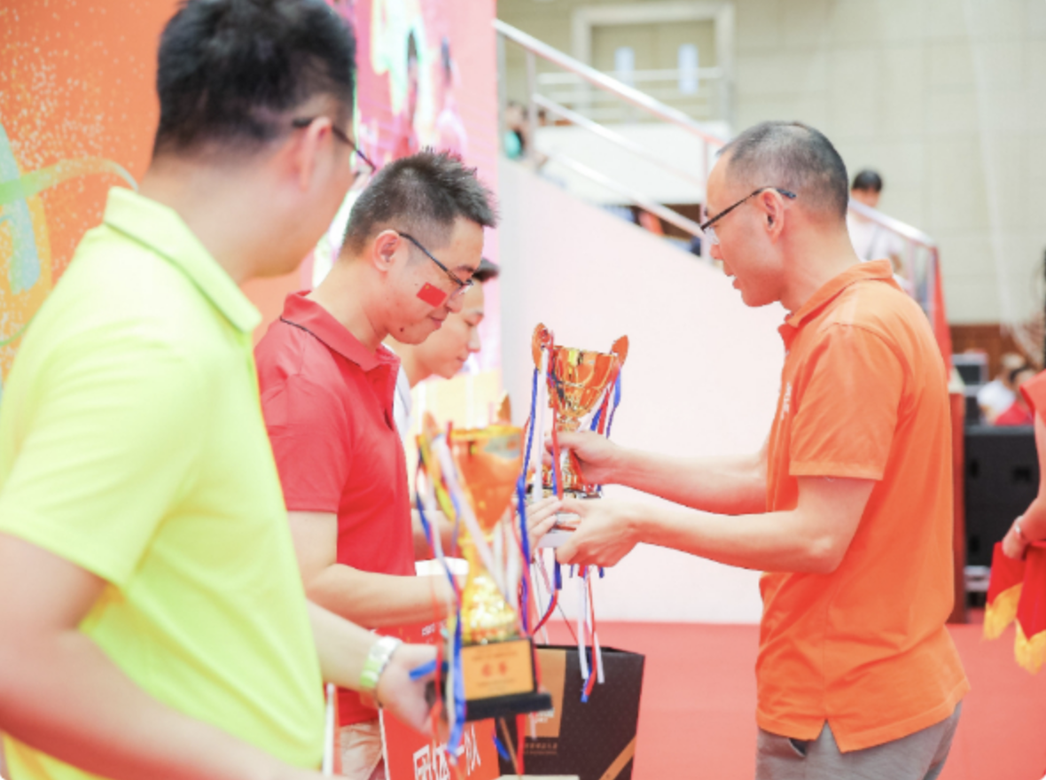 超级团建SuperTB www.tbsuper.com