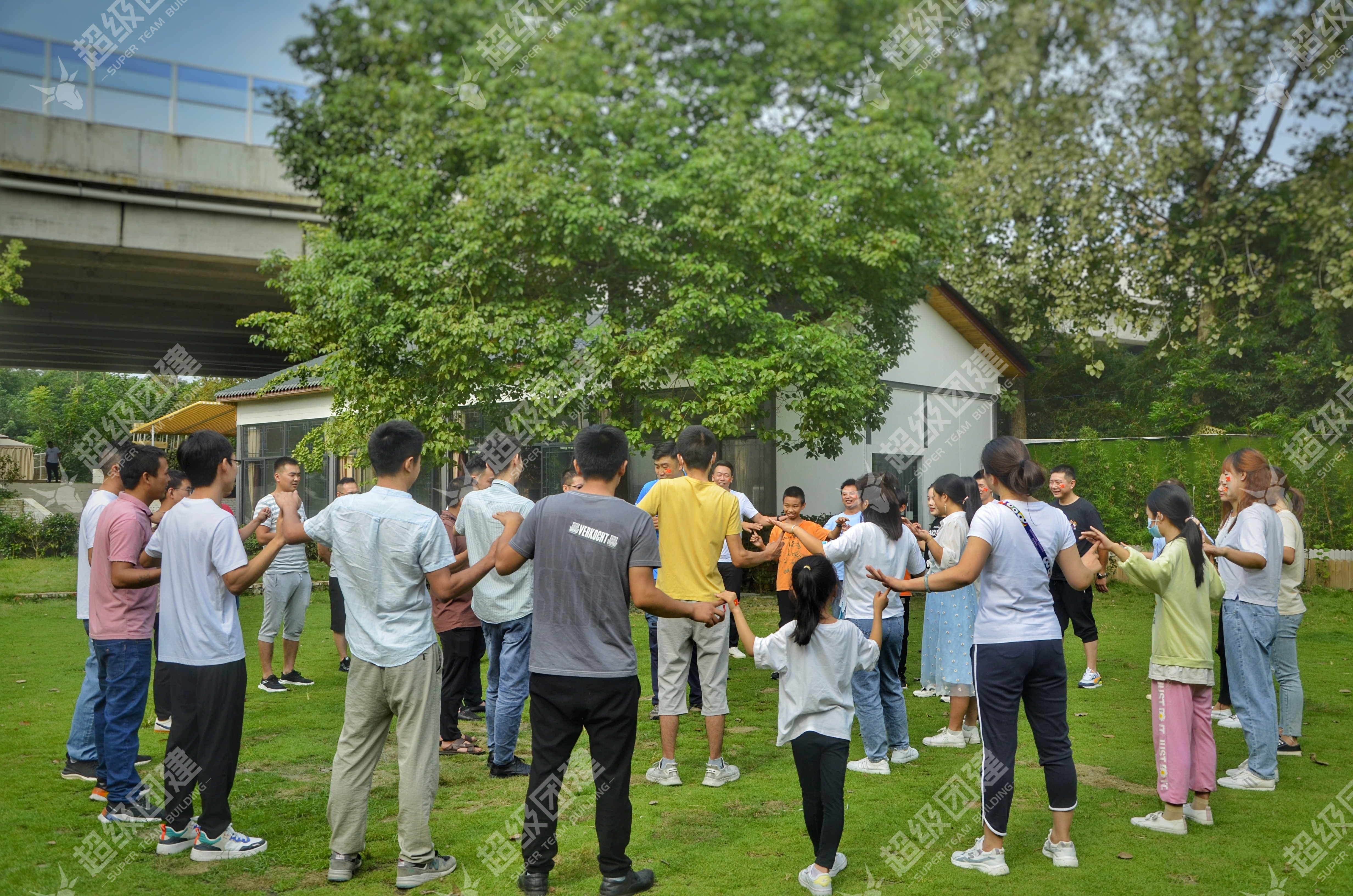 超级团建SuperTB www.tbsuper.com