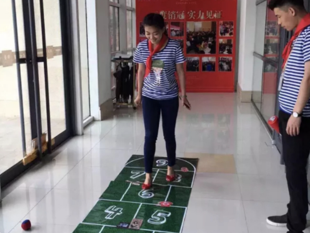 超级团建SuperTB www.tbsuper.com