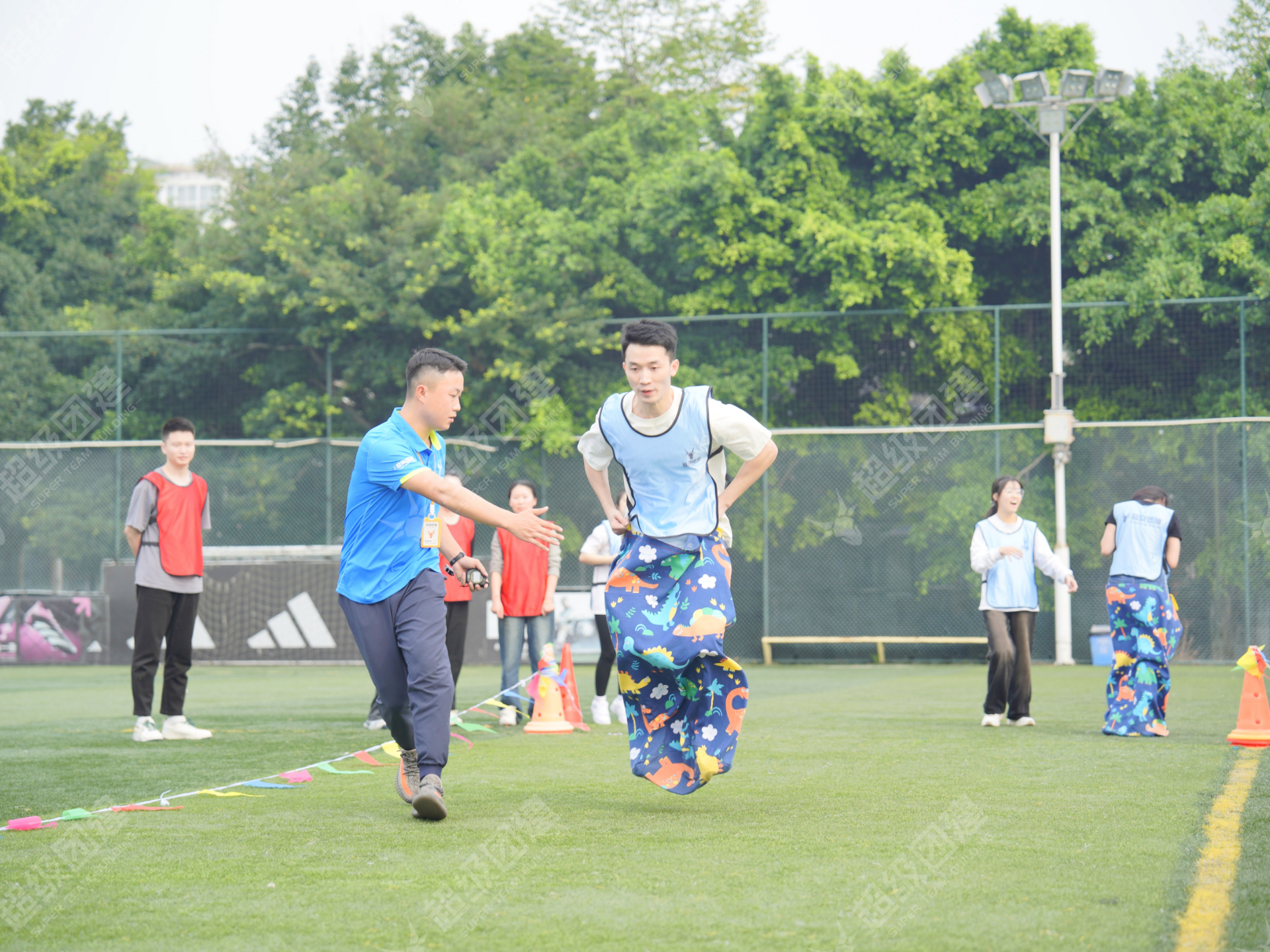 超级团建SuperTB www.tbsuper.com