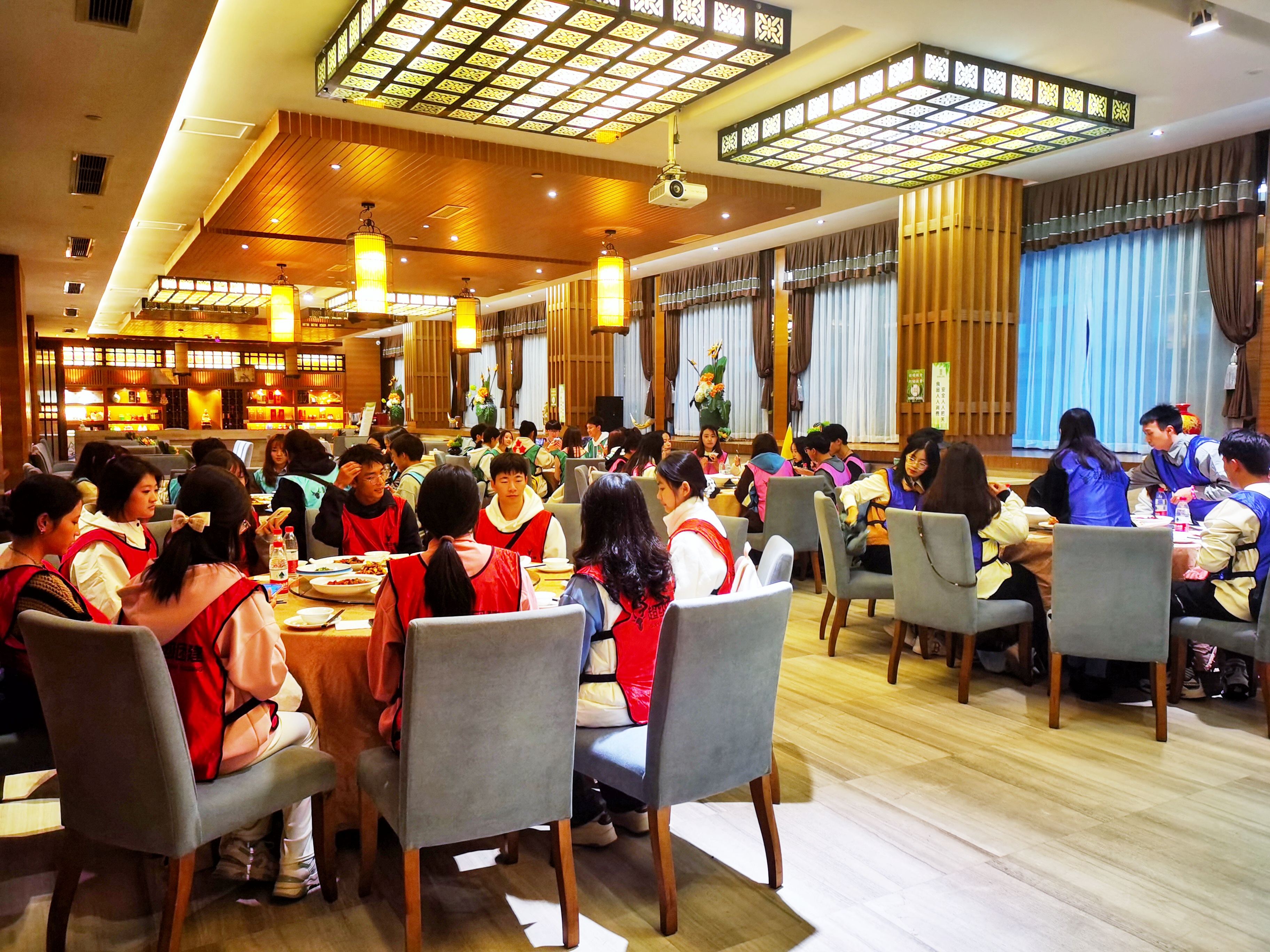 超级团建SuperTB www.tbsuper.com