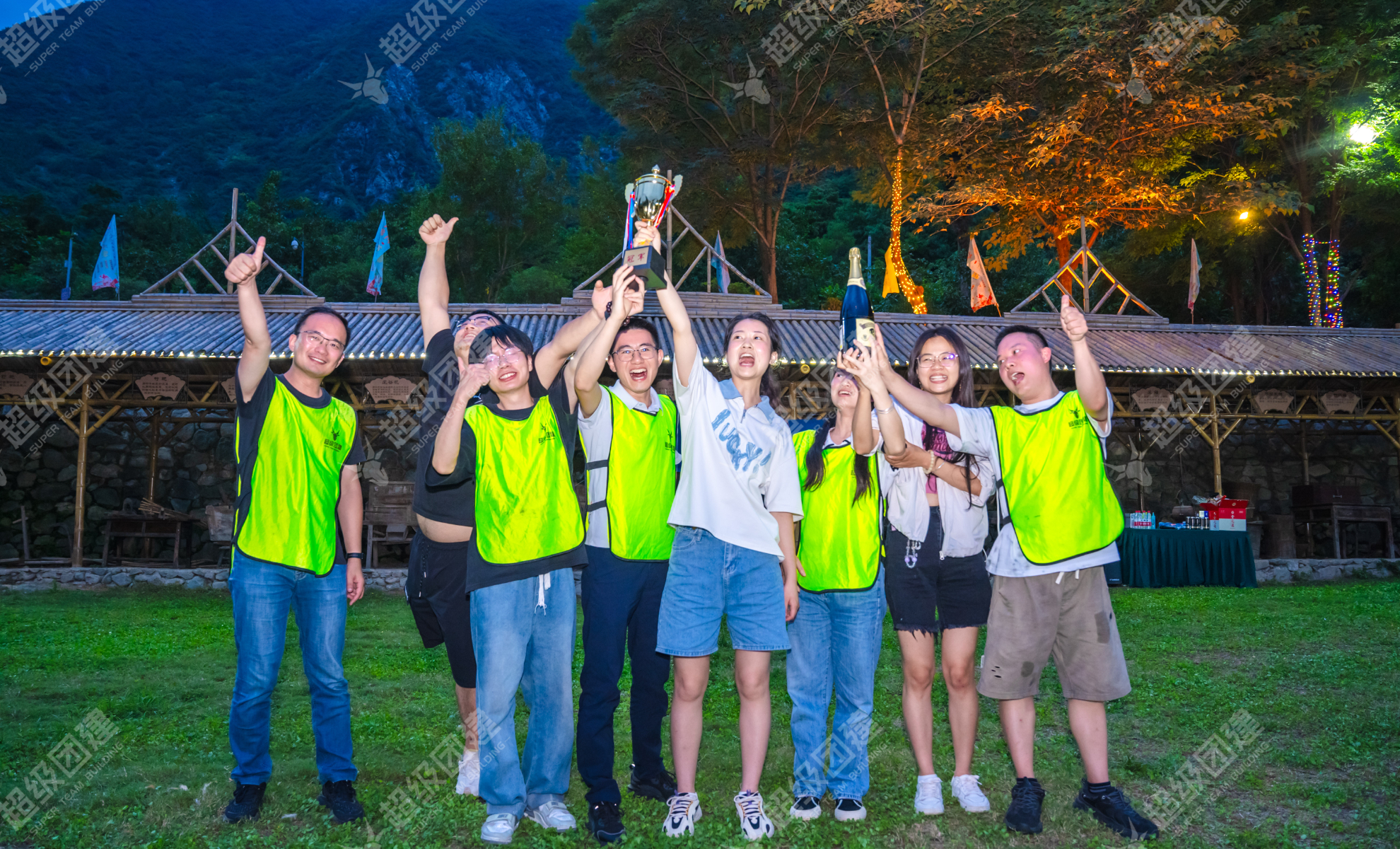 超级团建SuperTB www.tbsuper.com